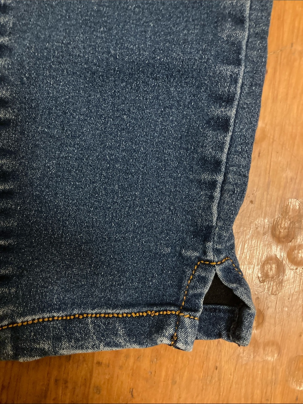 Curve Appeal 2 pairs of Women’s Petite Jeans Blue and Black Size:2/26 - Picture 5 of 11